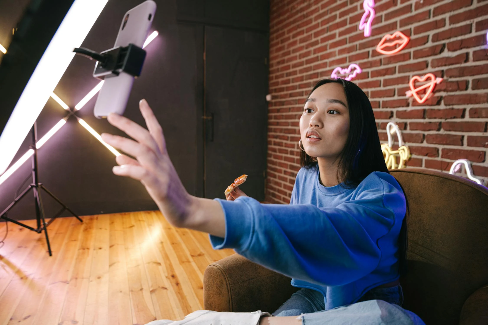 Instagram vs. TikTok: Which Platform is Best for Influencer Marketing?
